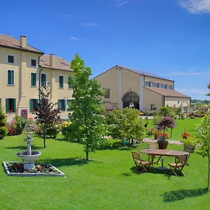  Alloggio per agriturismo Millefiori La Corte Delle Rose